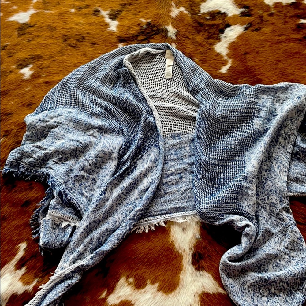 Chico’s wrap top✨